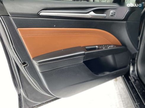 Ford Fusion 2020 - фото 13