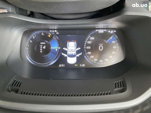 Volvo XC60 2020 - фото 28