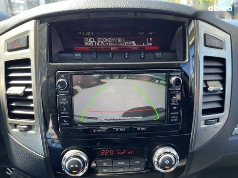 Mitsubishi Pajero Wagon 2018 - фото 22