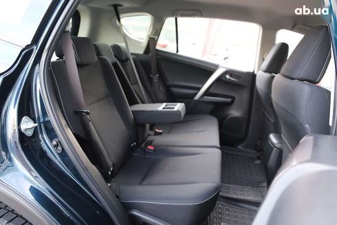 Toyota RAV4 2017 - фото 11