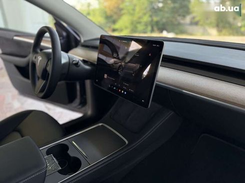 Tesla Model Y 2023 - фото 22