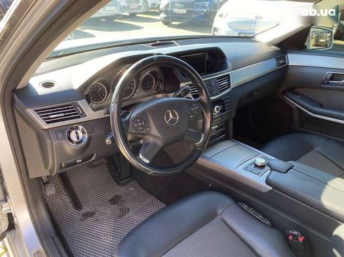 Mercedes-Benz E-Класс 2010 - фото 11