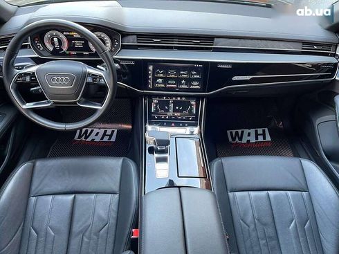 Audi A8 2021 - фото 18