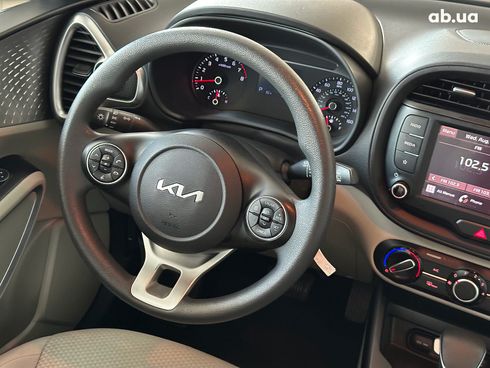 Kia Soul 2022 черный - фото 22