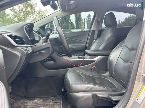 Chevrolet Volt 2017 - фото 17