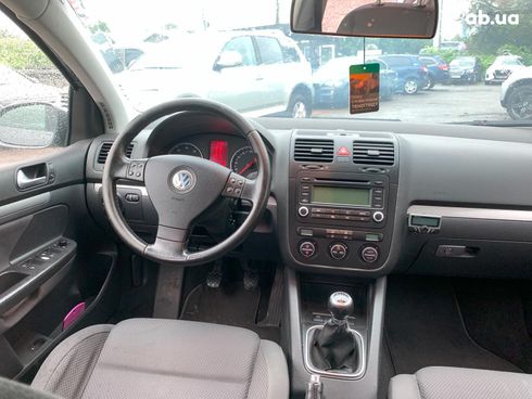 Volkswagen Golf 2005 серый - фото 88
