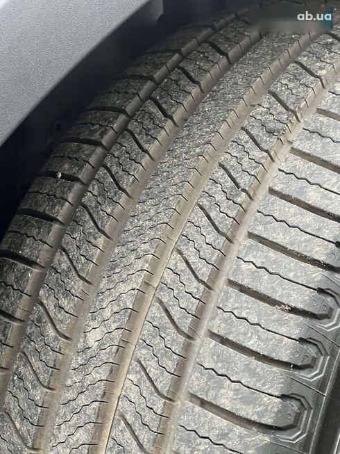 Ford Escape 2019 - фото 10