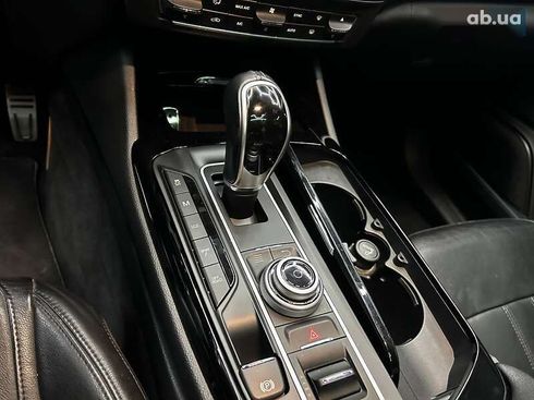 Maserati Levante 2017 - фото 12