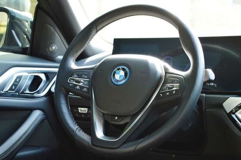 BMW i4 2023 - фото 27