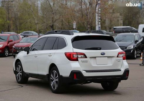 Subaru Outback 2018 - фото 6