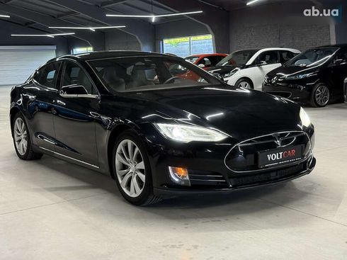 Tesla Model S 2016 - фото 12