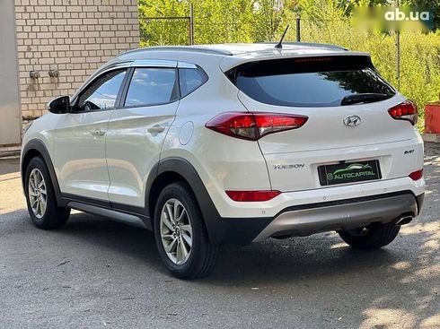 Hyundai Tucson 2017 - фото 12