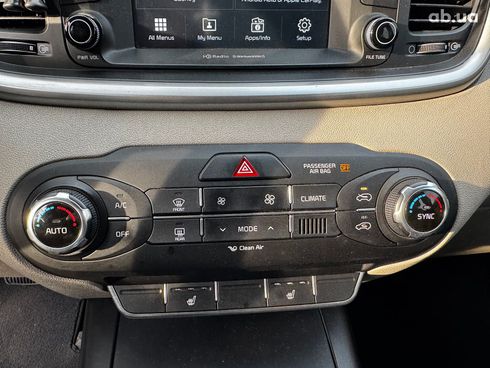 Kia Sorento 2017 черный - фото 19