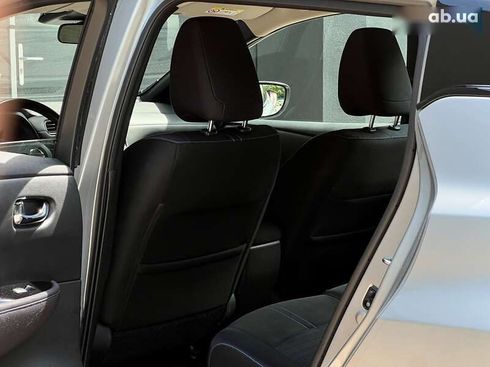 Nissan Leaf 2018 - фото 17
