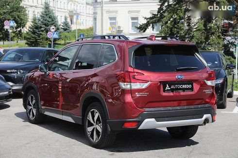 Subaru Forester 2019 - фото 6