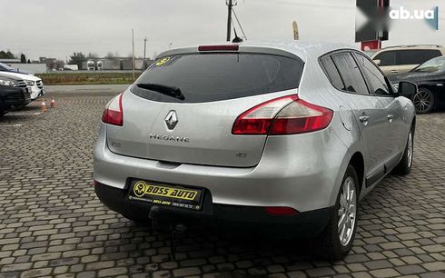 Renault Megane 2010 - фото 7