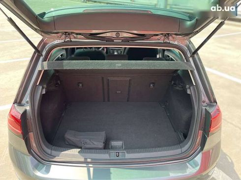 Volkswagen e-Golf 2019 - фото 25