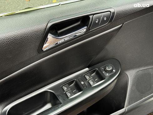 Volkswagen passat b6 2007 черный - фото 28