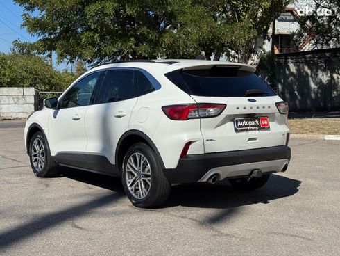 Ford Escape 2021 белый - фото 3