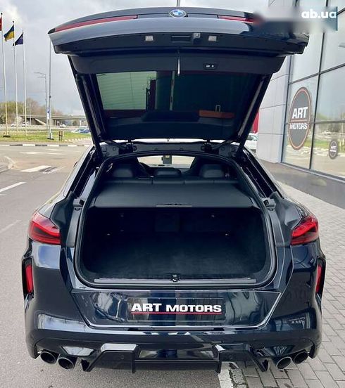 BMW X6 M 2022 - фото 15