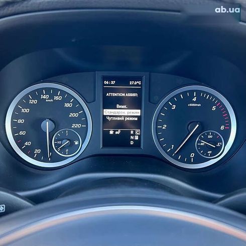 Mercedes-Benz Vito 2021 - фото 26