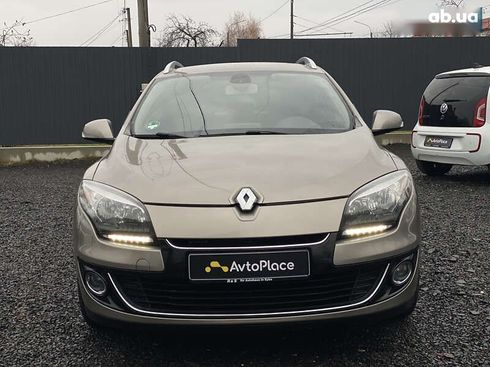 Renault Megane 2012 - фото 10