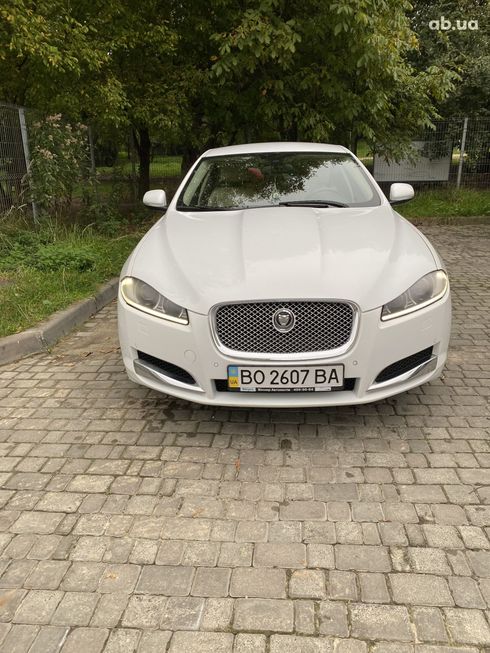 Jaguar XF 2013 - фото 3