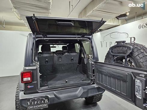 Jeep Wrangler 2021 - фото 10