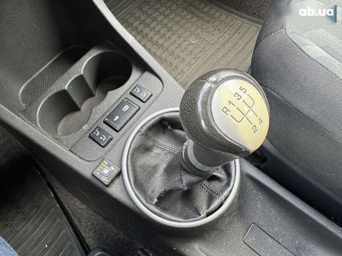 Skoda Fabia 2008 - фото 25