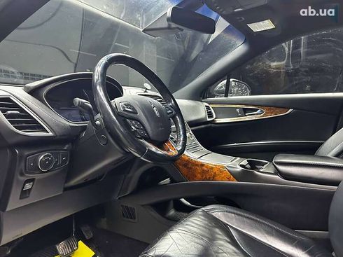 Lincoln MKX 2016 - фото 22