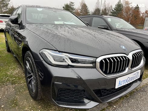 BMW 5 серия 2022 - фото 13