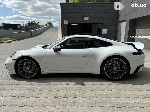 Porsche 911 2019 - фото 17