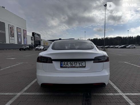 Tesla Model S 2018 - фото 6