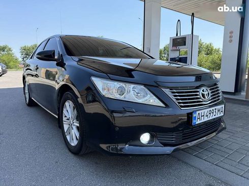 Toyota Camry 2011 - фото 3