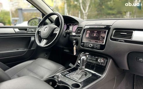 Volkswagen Touareg 2011 - фото 21