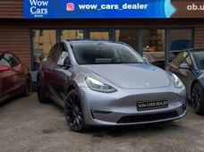 Продаж вживаних Tesla Model Y 2023 року - купити на Автобазарі
