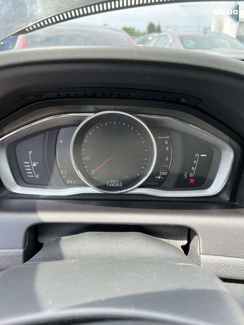 Volvo XC60 2017 - фото 19