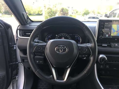 Toyota RAV4 2020 - фото 21