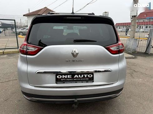 Renault Scenic 2017 - фото 6