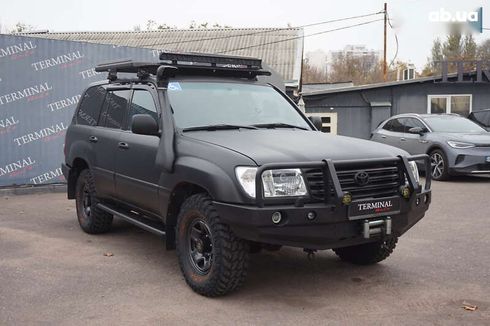Toyota Land Cruiser 2005 - фото 3