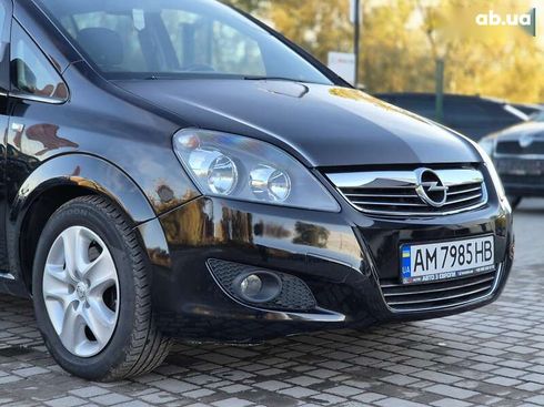 Opel Zafira 2011 - фото 9