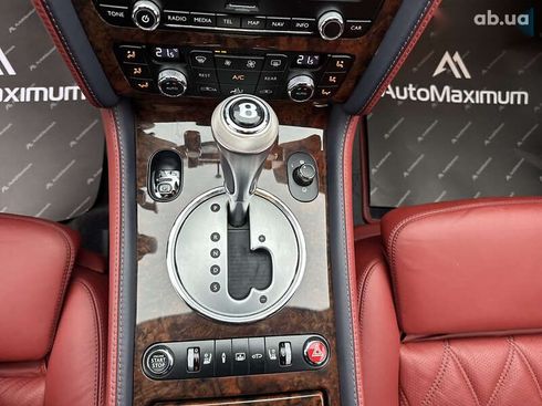 Bentley Continental Flying Spur 2012 - фото 21