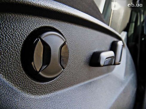 Volkswagen Tiguan 2020 - фото 10