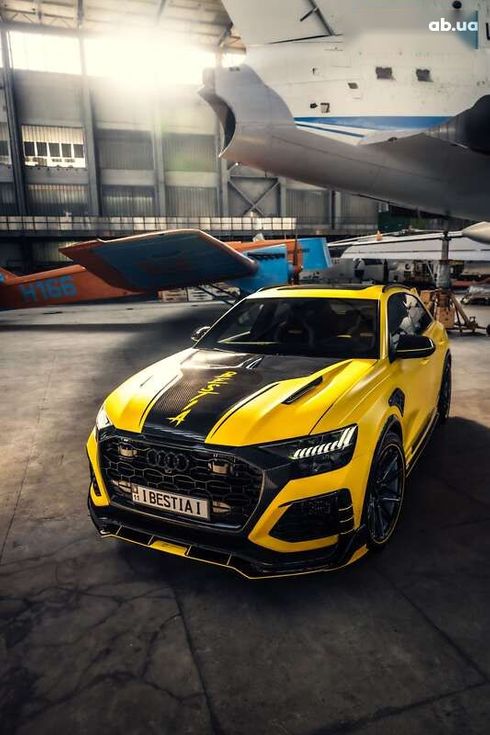 Audi RS Q8 2020 - фото 4