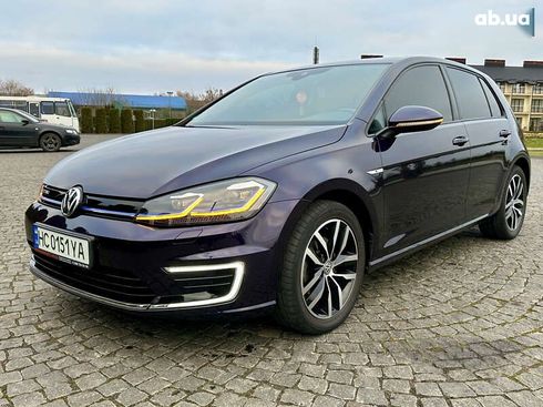 Volkswagen e-Golf 2019 - фото 13