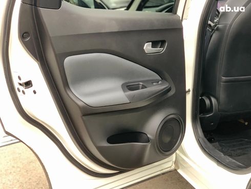 Nissan Juke 2021 белый - фото 20