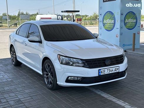 Volkswagen Passat 2018 - фото 13