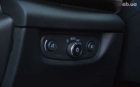 Buick Regal 2018 - фото 21