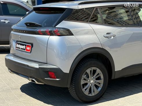 Peugeot 2008 2021 серый - фото 5