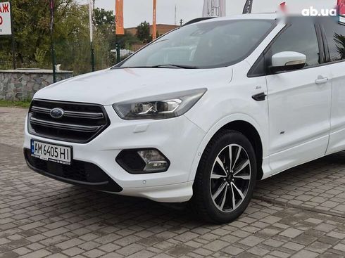Ford Kuga 2017 - фото 4